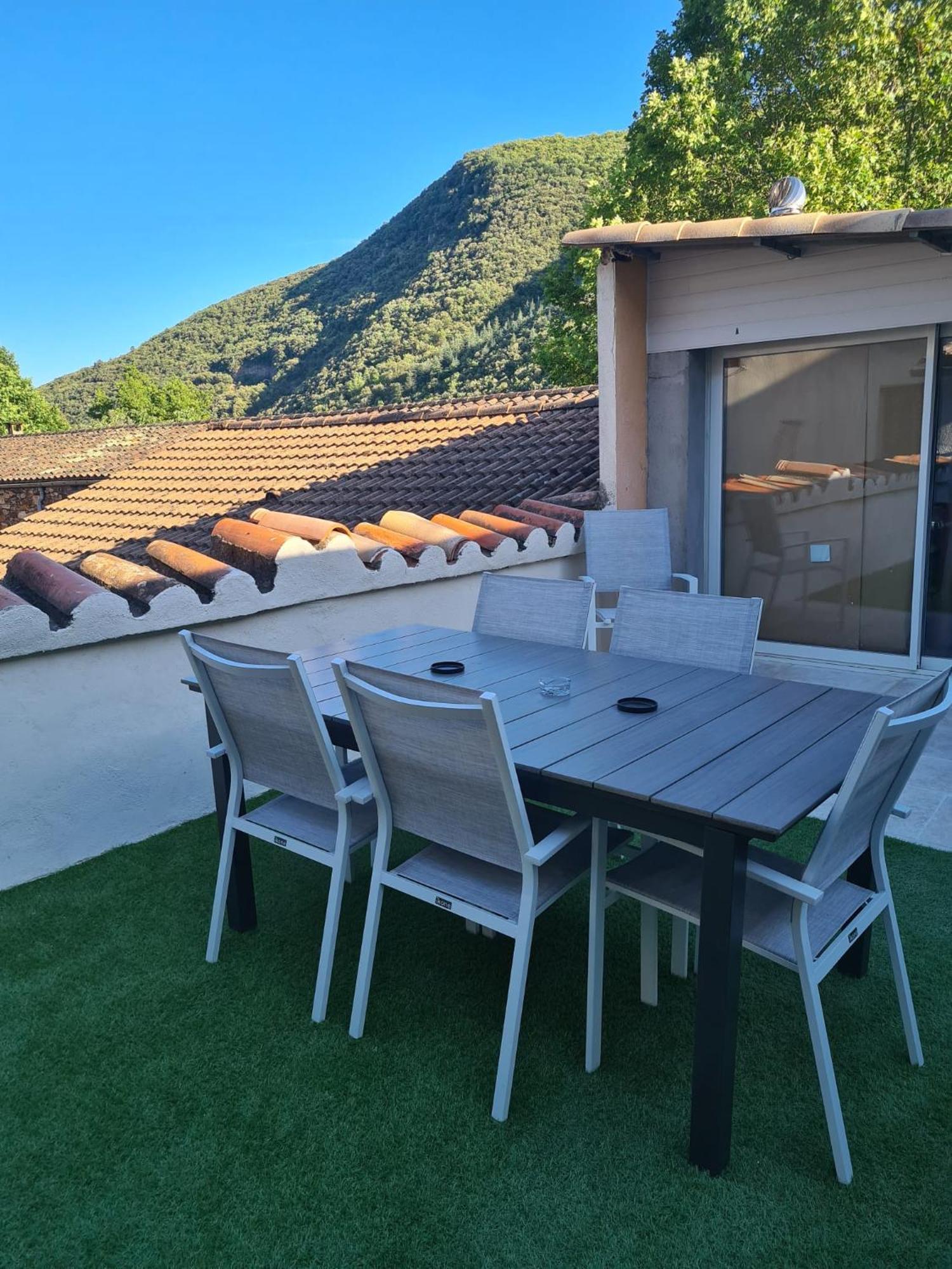 Charmant Appart Cosy Climatise Avec Terrasse Besseges Extérieur photo